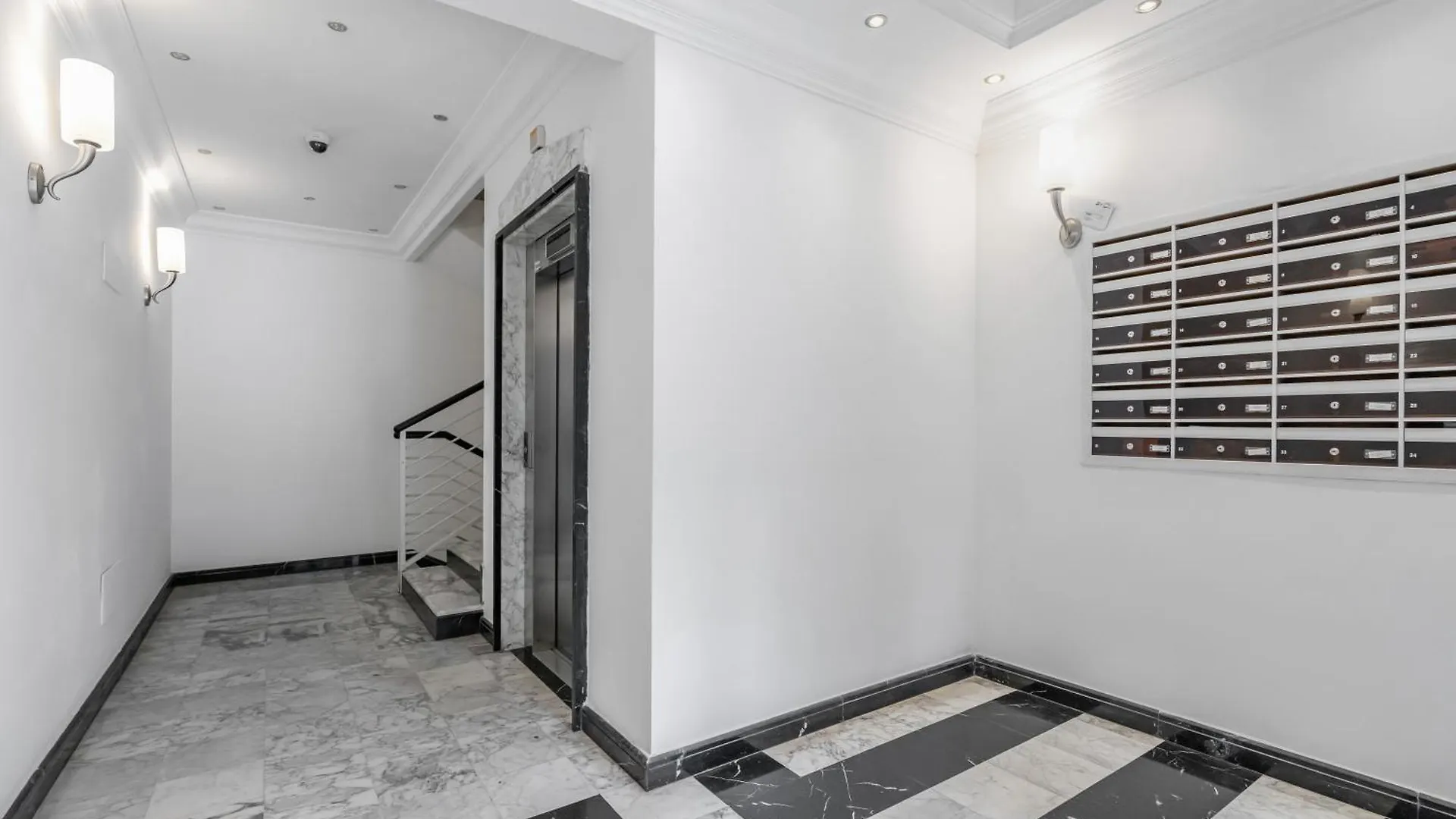 Portuense 107 - Bright Flat Apartment Rome Italy
