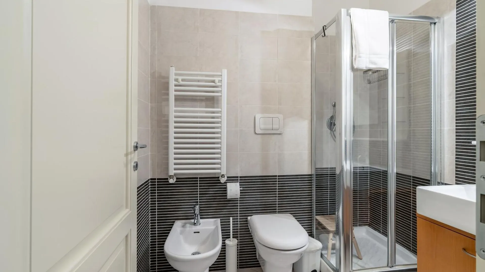 Portuense 107 - Bright Flat Apartment Rome